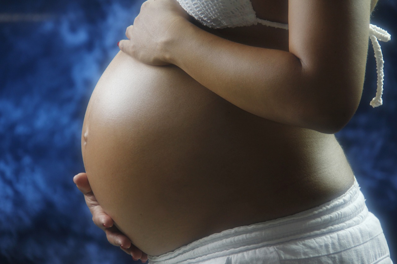 Нужно ли делать ДНК тест на отцовство во время беременности?